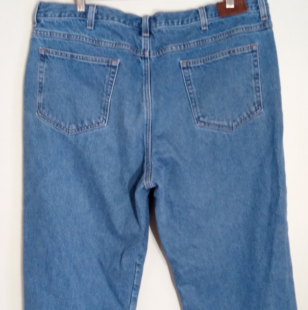 L.L. Bean Men's Flannel Lined Jeans - Picture 8 of 10